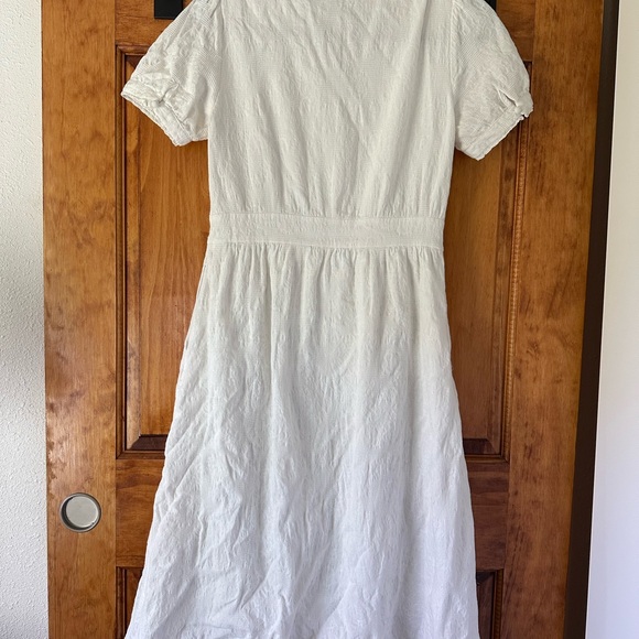 White Button-Front Short Sleeve Midi Dress - Picture 2 of 5